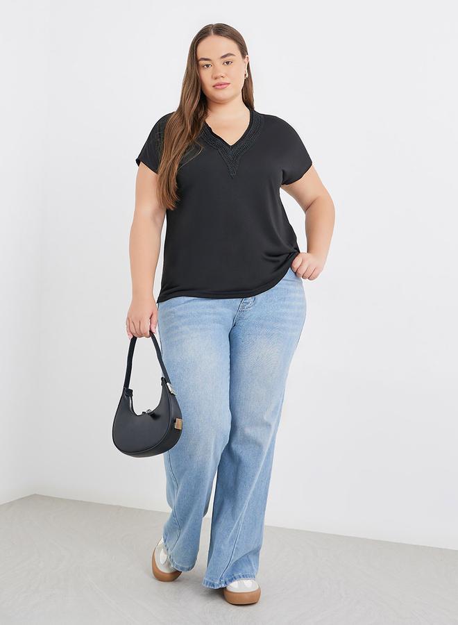 Styli Plus Black T-Shirt with Lace Detail - Image 2